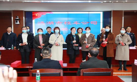 平安前行十年路 ——洪湖市平安校车服务有限公司运营十年记